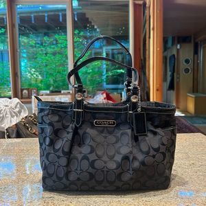 Coach Black Shoulder Bag